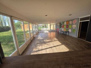 Najam restorana 356m² – krušna peć, pečenjara, terasa, veli