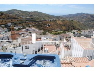 Town House for Sale in Competa, Competa..