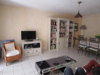 Beautiful three bed with large terrace