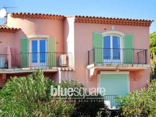 3 bedroom apartment by the beach in..