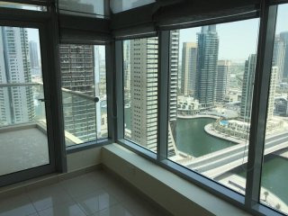 A Scene Stealer to Impress, 2 Bedroom..