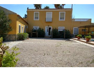 Unique finca, 5 bedrooms 400m2, Pool..