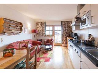 Very sunny terraced apartment with..