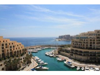 1 bedroom Flat For Sale: St Julian's