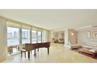2600 Island Blvd #506, Aventura, FL -..