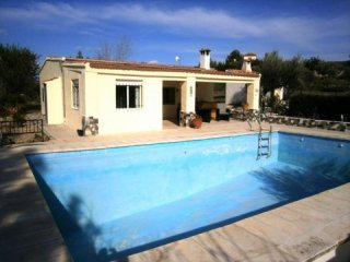 Detached 3 Bedroom Country Home On A..