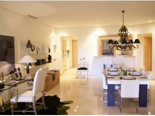 Apartment for sale in Mansion Club..