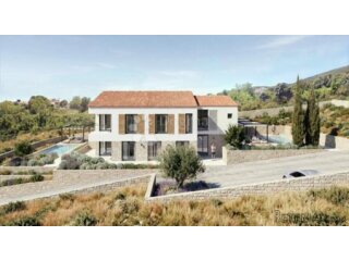 Land for sale, opportunity with potential for multi-unit Res