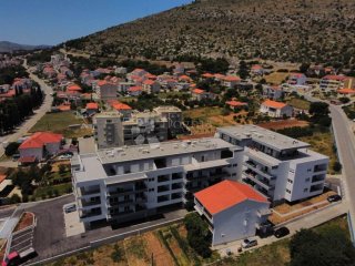 TROGIR-PENTHOUSE S ČAROBNIM POGLEDOM S50