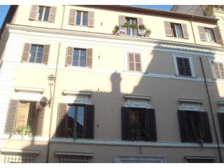 CAMPITELLI, IN SIXTEENTH-CENTURY PALACE