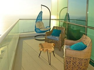 Imagine a Sparkling Seascape in JBR