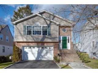 4 bedroom House For Sale: 31 Palmer..