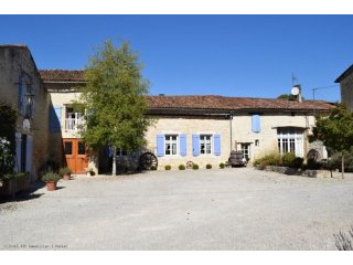Large 8 Bed Family Longere With..