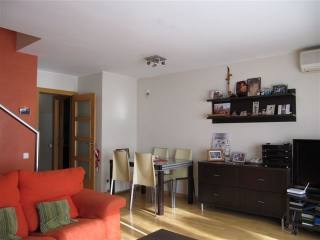 3 Bedrooms - Apartment - Girona - For..