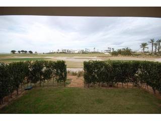 2 bedroom Apartment For Sale:..