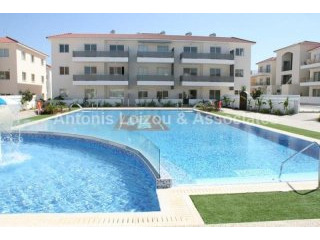 Modern 2 Bedroom Penthouse Apartment..