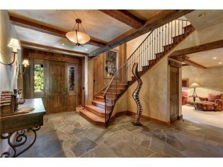 5 bedroom Residence For Sale: Truckee..