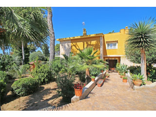 Old Villa In Bendiant