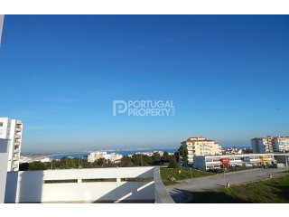 Spacious 2 bedroom duplex apartment in..