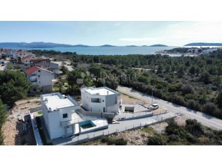 PODSOLARSKO (ŠIBENIK ) - PREDIVNA VILLA S POGLEDOM