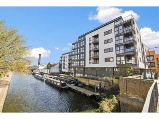 Angel Wharf N1