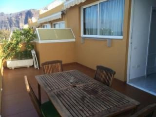 Apartment For Sale in Acantilado De Los..