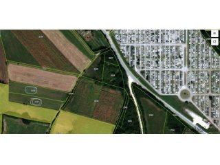Prodajem plac pogodan za izgradnju poslovnog objekta