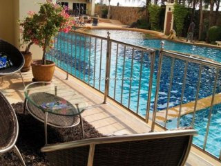 3 Bedroom Condo for sale in Jomtien -..