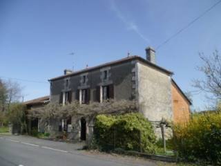 EC0007al Impressive ?Charentaise' House..