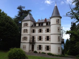 5 bedroom property for sale