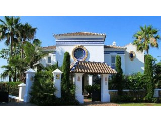5 Bedrooms - Villas - Malaga - For Sale