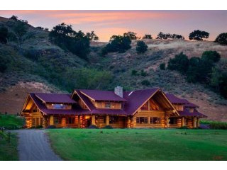 4 bedroom House For Sale: 2401 S Hwy..