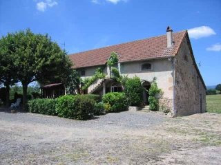 2 Bedrooms - House - Bourgogne - For..