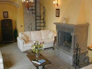 Villa - For Sale - Garfagnana & Barga..