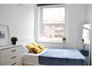 Single with double bed near West..