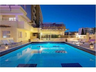 Condo/Apartment - For Sale -..