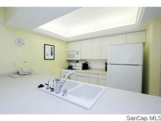 2 bedroom Condominium For Sale:..
