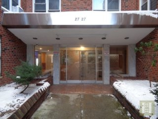 1 bedroom Apartment For Sale: 2727..