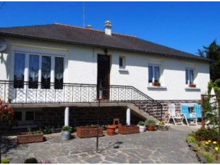 Superb Well Appointed Detached House