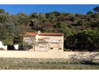 Immaculate Detached Villa With Garden..