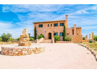 Beautiful natural stone finca with..
