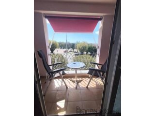 NOVOUREĐENI APARTMAN SA POGLEDOM NA MORE