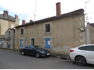 Big townhouse in the centre of..
