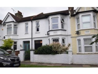 Marguerite Drive, Leigh on Sea, SS9 1NN