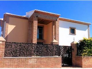 3 Bedroom 3 Bathroom Villa in Javea