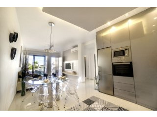 2 Bedrooms - Apartment - Alicante - For..