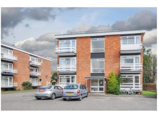 1 Bedroom Flat/Apartment To Rent