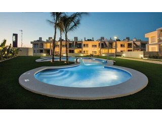 BEACH PENTHOUSE WITH SEA VIEWS SPECIAL..