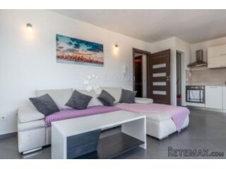 KLIMNO, apartman na samo 250m od mora