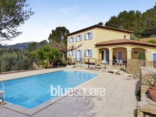 PROVENCAL FARMHOUSE FOR SALE IN CUERS